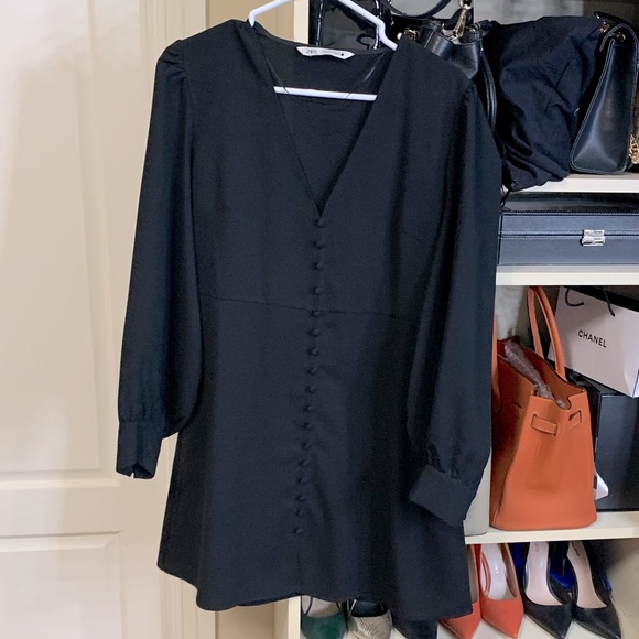 Dress - Picture 1 of 1